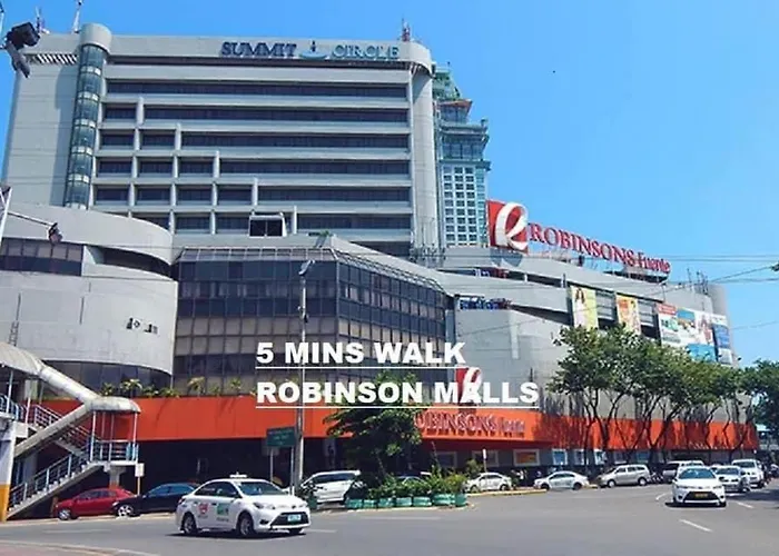 Apartment Horizon 101 A1 Shortwalk Robinson Mall Mango Square Bars Free Pool