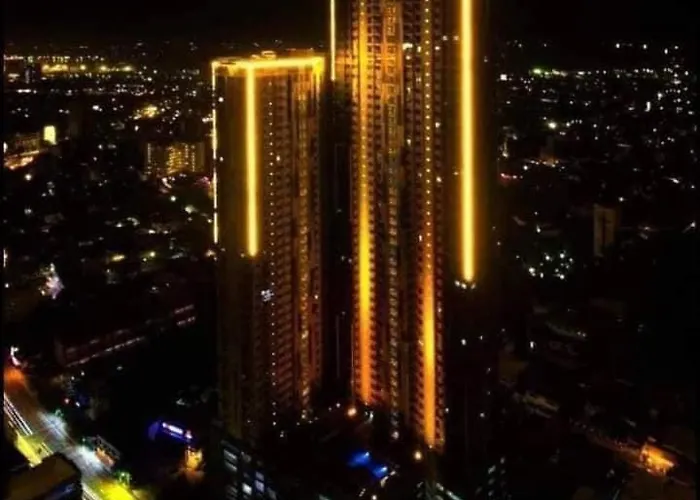 Horizon 101 A1 Shortwalk Robinson Mall Mango Square Bars Free Pool *