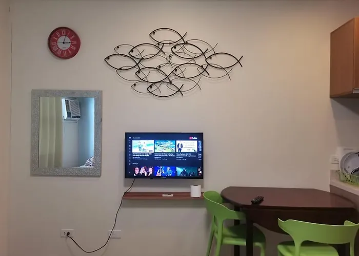 Horizon 101 A1 Shortwalk Robinson Mall Mango Square Bars Free Pool Cebu